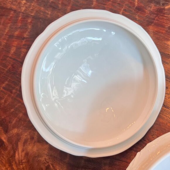 Rosenthal Sanssouci Continental Round Covered Vegetable Dish - Picture 12 of 15